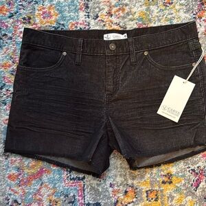 Brand new - Carve Designs Oahu 4” Shorts Size 6